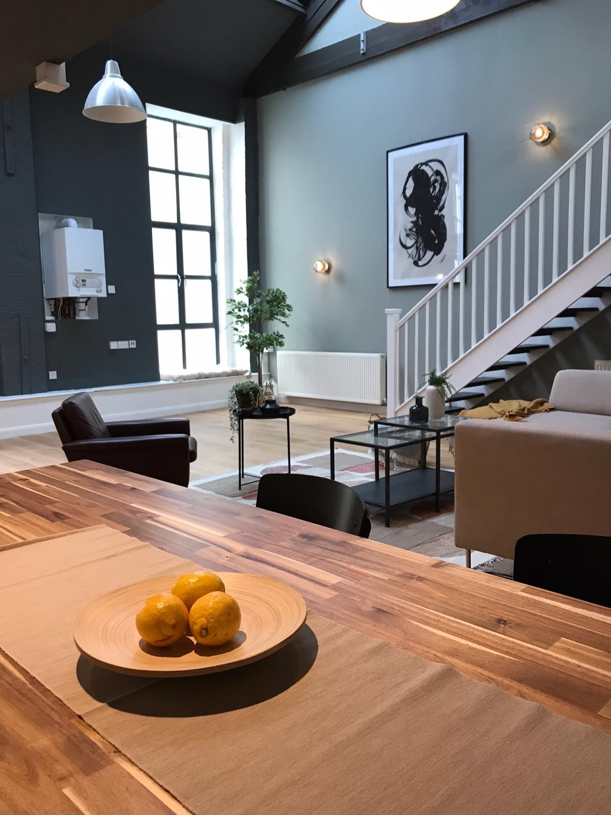 painters and decorators Clapton